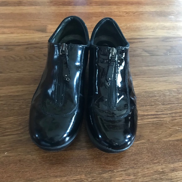 SOLD Cole Haan Nike Air Patent Leather Front Zip Shoes - Picture 2 of 9